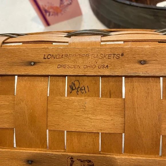 1991 Vintage Longaberger Bread Basket Storage & Organization